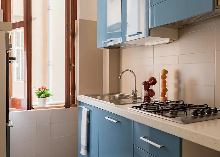 A World Aparts - 55 Palermo